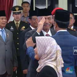 Video: Luhut Muncul di Istana, Terharu & Teteskan Air Mata!