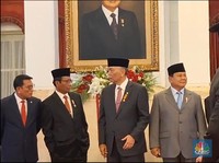 Luhut Muncul di Istana Setelah Dirawat 2 Bulan di Singapura