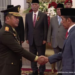 Sah! Jokowi Lantik Maruli Simanjuntak Jadi KSAD