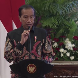 Info Baru Jokowi: Awas Potensi Krisis dan Resesi Menguat