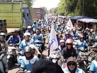 Buruh Demo UMK Tutup Tol Padalarang & Jalan Cianjur-Bandung