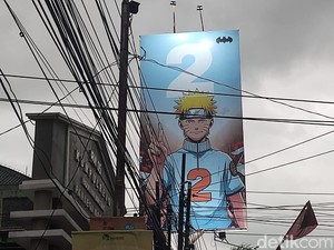 Jreng! Baliho Naruto Pose Dua Jari Mejeng di Jakal Sleman