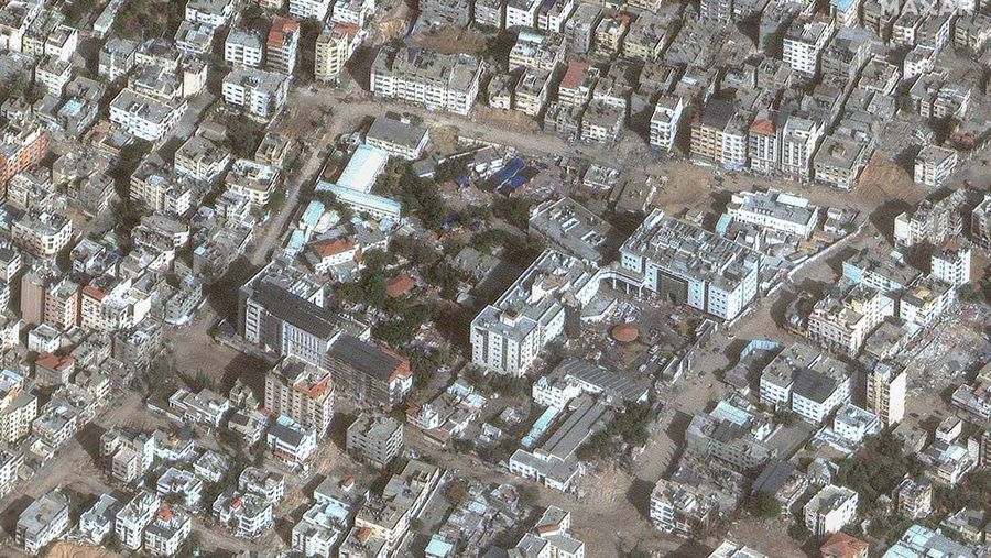 Citra satelit Maxar menujukkan hancurnya Rumah Sakit Indonesia di Kota Gaza, Gaza. (Maxar Technologies/Handout via REUTERS)