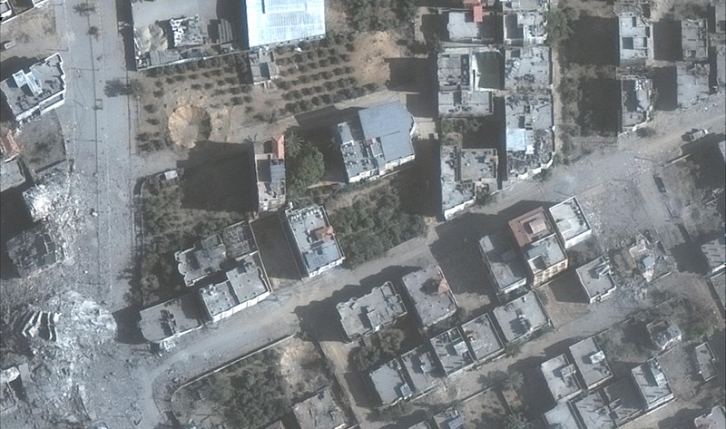 Citra satelit Maxar menujukkan hancurnya Rumah Sakit Indonesia di Kota Gaza, Gaza. (Maxar Technologies/Handout via REUTERS)