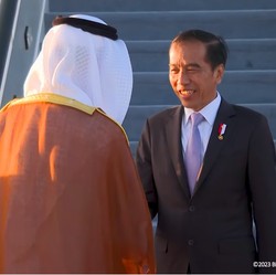 Jokowi Datangi Sekretariat Indonesia di COP28 Dubai
