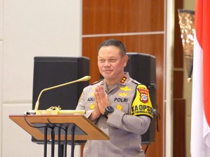 Kapolda Sulteng Beri Arahan 483 Bhabinkamtibmas Jaga Netralitas Pemilu 2024