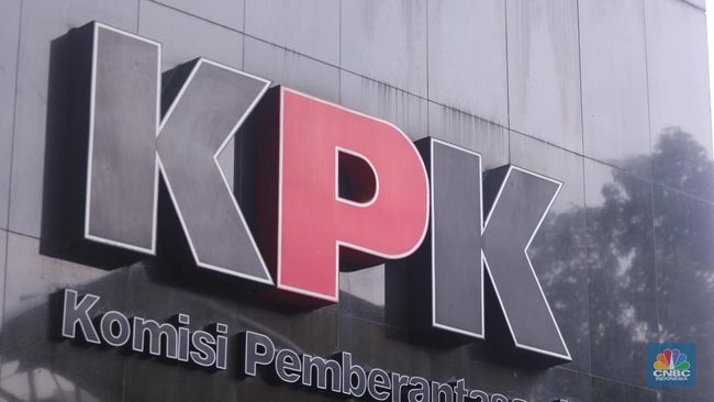 KPK Umumkan 5 Tersangka Kasus LPEI, Negara Berpotensi Rugi Rp11,7 T