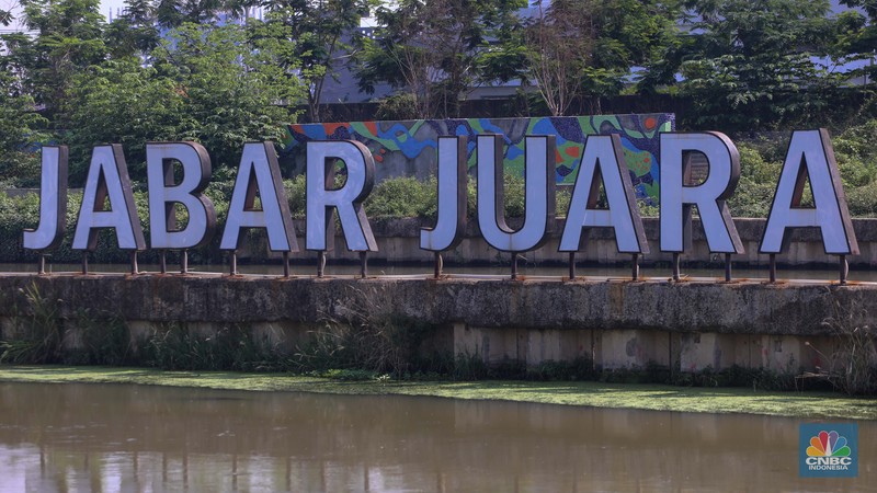 Kondisi taman Tarum Bhagasasi, Kalimalang di Bekasi, Jawa Barat, Kamis (30/11/2023). Kondisi taman Tarum Bhagasasi, Kalimalang di Bekasi, Jawa Barat, Kamis (30/11/2023). (CNBC Indonesia/Faisal Rahman)
