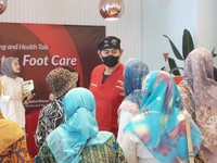 Eka Hospital Ungkap Pentingnya Perawatan Kaki Diabetes