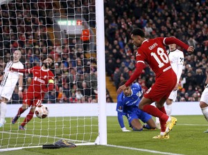 Liverpool Ungguli LASK 2-0 di Babak Pertama
