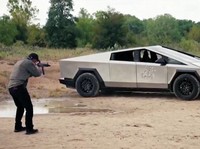 Baterai Mobil Tesla Sudah Gak Pakai Nikel? Ini Fakta Terbarunya