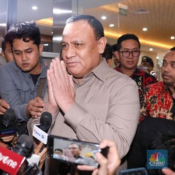 Diperiksa Hampir 10 Jam, Firli Bahuri Belum Ditahan