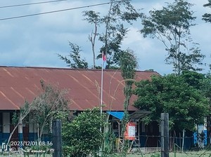 OTK Kibarkan Bendera Bintang Kejora di SD Inpres Wamena, Polisi Turunkan