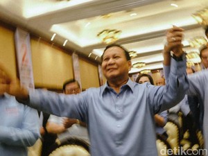 Prabowo: Orang Katakan Saya dan Luhut Seperti Tom and Jerry