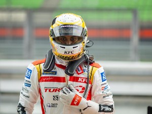 Asian Le Mans Series: Gabung Tim Baru, Bagaimana Adaptasi Sean?