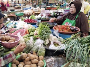 Duh! Cabai Jablay di Kuningan Tembus Rp 120 Ribu/Kg
