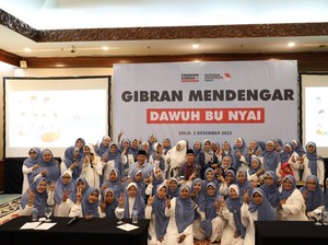 Gibran Temui 60 Nyai Se-Jateng di Solo, Diharap Menang Satu Putaran