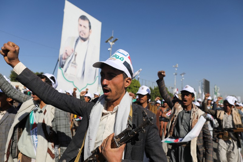 Newly recruited fighters who joined a Houthi military force intended to be sent to fight in support of the Palestinians in the Gaza Strip, march during a parade in Sanaa, Yemen December 2, 2023. REUTERS/Khaled Abdullah