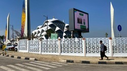 Buntut Getok Tarif Parkir, 4 Jukir Masjid Al Jabbar Diamankan
