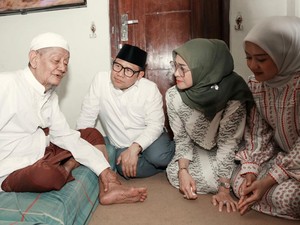 Cak Imin Sowan ke Kiai Husein Ilyas di Mojokerto: Alhamdulillah Dapat Restu