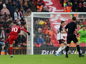 Babak I Liverpool Vs Fulham Sengit, Tuntas 2-2
