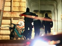 Serangan Pisau Dapur Berdarah di New York, 2 Tewas-1 Kritis