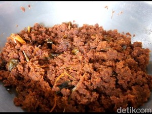 Pasutri Probolinggo Tawarkan Abon Ikan Lele Cegah Stunting