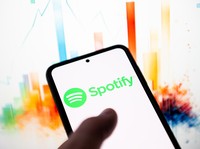 Spotify Ungkap Musisi Indonesia Makin Kaya Raya dari Royalti