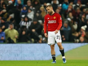 MU: Luke Shaw Menepi Beberapa Bulan