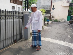 Mau ke Masjid, Bambang Kaget Ada Bayi Tergeletak di Depan Rumah Tetangga