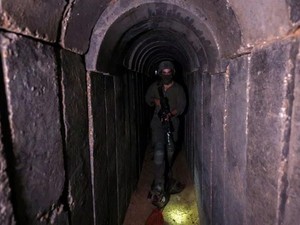 Israel Makin Brutal, Ingin Banjiri Terowongan Hamas