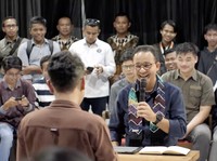 Gibran Salah Sebut Asam Folat, Anies Langsung Singgung Begini