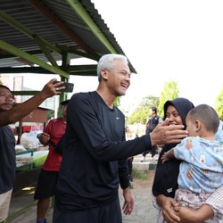 RI Darurat Kesehatan, Ganjar Janjikan Faskes-Nakes Tiap Desa