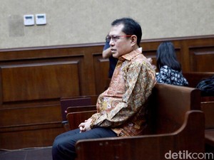 Sekretaris MA Bantah Sepesawat ke Bali Bareng Windy, Tiket Buktikan Sebaliknya