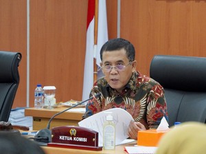 Komisi A DPRD DKI Minta Ada Pusat Aduan Warga Terdampak Penonaktifan NIK
