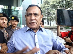 Kritikan Tertuju ke Firli Buntut Bawa Dokumen KPK ke Praperadilan
