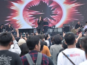Gandeng Dewa 19, Prabu Bidik Suara Prabowo-Gibran di Lampung