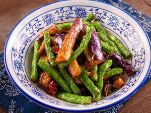 3 Resep Tumis Terong Ungu ala Asia Berbumbu Bawang yang Sedap