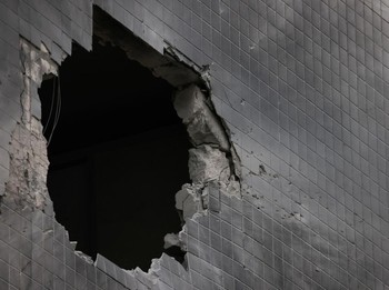 Iron Dome Israel Bobol, Roket Militan Gaza Hantam Apartemen