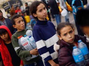 Miris! Warga Gaza Terpaksa Makan Rumput-Minum Air Kotor untuk Bertahan Hidup