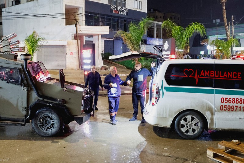 Pasukan tentara Israel mengambil bagian dalam serangan di Jenin, di Tepi Barat yang diduduki Israel, 5 Desember 2023. Pasukan tentara Israel mengambil bagian dalam serangan di Jenin, di Tepi Barat yang diduduki Israel, 5 Desember 2023. (REUTERS/Raneen Sawafta)