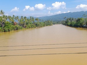 Air Sungai Sagea Halteng Diduga Tercemar Tambang, Warga Takut Konsumsi