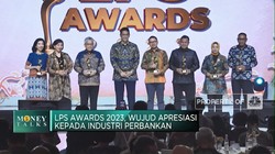 BCA Bicara Soal Literasi Keuangan & Bisnis Perbankan RI