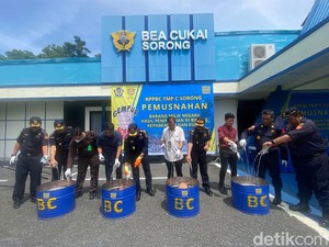 Bea Cukai Sorong Musnahkan 4.481 Barang Ilegal: Sex Toys Wanita-Miras