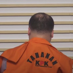 KPK Tahan 1 Tersangka Perkara Dugaan Korupsi Wamenkumham