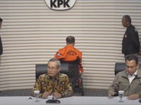 KPK Resmi Umumkan Eddy Hiariej Tersangka!