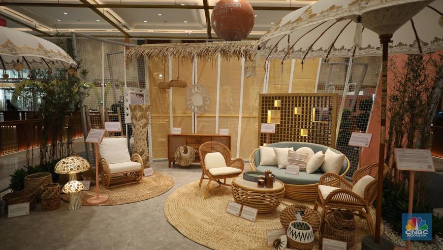 Pameran BRI UMKM EXPO (RT) BRILIANPRENEUR di Jakarta Convention Center (JCC), Jakarta, Kamis (7/12/2023). (CNBC Indonesia/Tri Susilo)