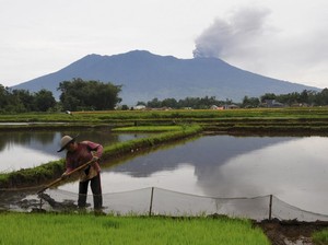 Ombudsman Investigasi Sendiri Dugaan Pelanggaran Gunung Marapi