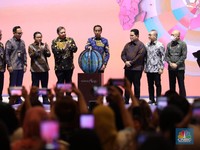 Potret Jokowi Resmikan UMKM Expo BRILIANPRENEUR di Jakarta