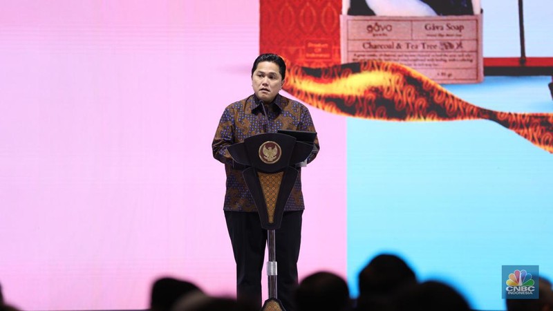 Presiden Joko Widodo dalam pembukaan UMKM Expo (RT) BRILIANPRENEUR 2023 di Jakarta Convention Center (JCC), Jakarta, Kamis (7/12/2023). (CNBC Indonesia/Tri Susilo)